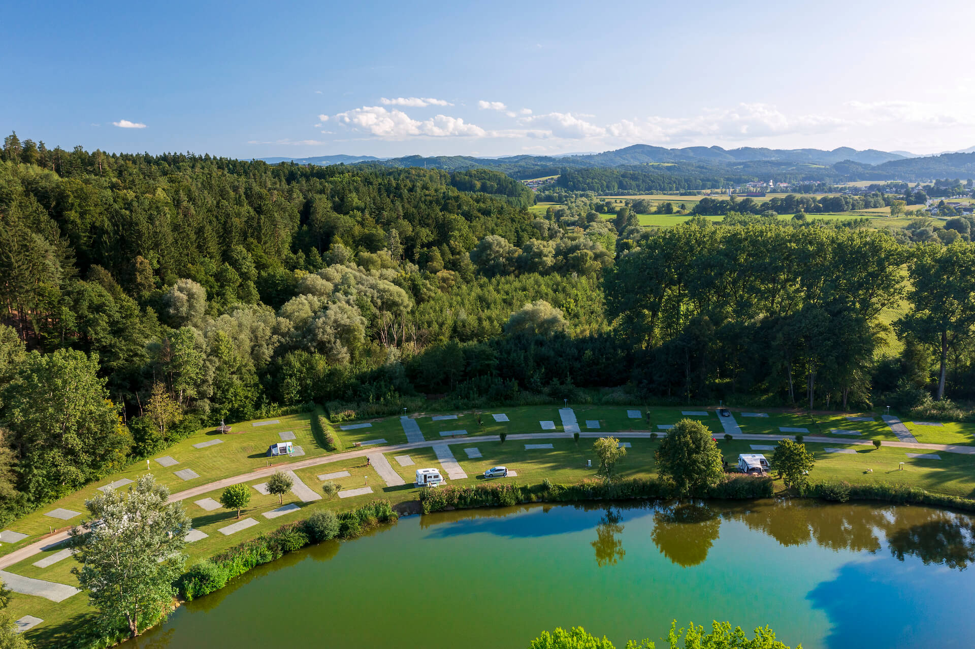 Silbersee-Stellplatz im Grünen